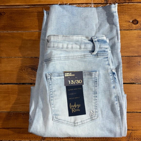 Indigo Rein Denim - Indigo Rein Jeans Women's 13 (30x28) Light Wash Ankle Super High Rise Loose NEW